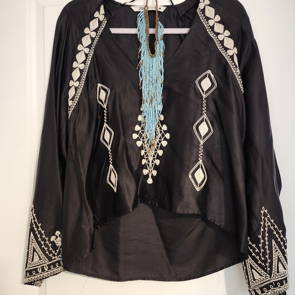 Zara Black Top - Picture 3 of 7